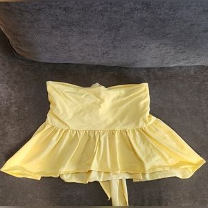 Strapless Cropped Flounce Top